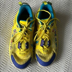 Nike Giannis Immortality 2 Basketball Shoes Size 4.5Y